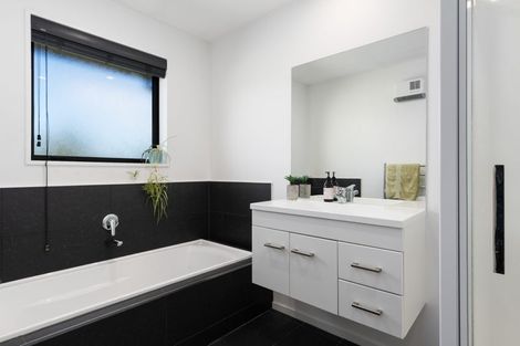 Photo of property in 33 Mchugh Crescent, Darfield, 7510