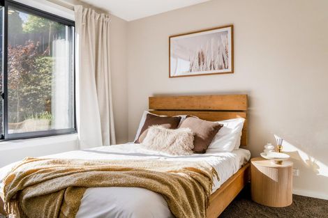 Photo of property in 67 Mcdonnell Road, Arrowtown, 9302