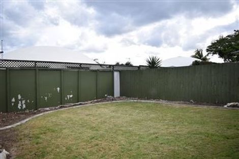 Photo of property in 2/40 Pupuke Road, Takapuna, Auckland, 0622