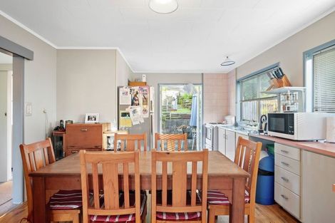 Photo of property in 15 Sispara Place, Beach Haven, Auckland, 0626