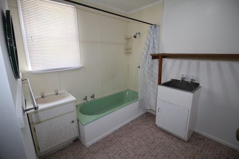 Photo of property in 283-291 Middleton Road, Glenside, Wellington, 6037