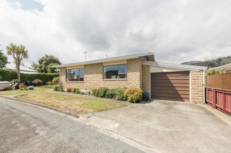 Photo of property in 2/1 Alyson Place, Stoke, Nelson, 7011