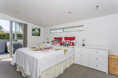 Photo of property in 21a James Street, Glenfield, Auckland, 0629