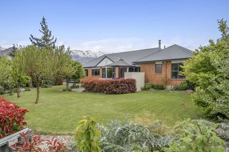 Photo of property in 4 Pisa Moorings Road, Mount Pisa, Cromwell, 9383