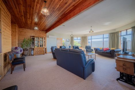 Photo of property in 6 Craig Place, Bridge Hill, Alexandra, 9320