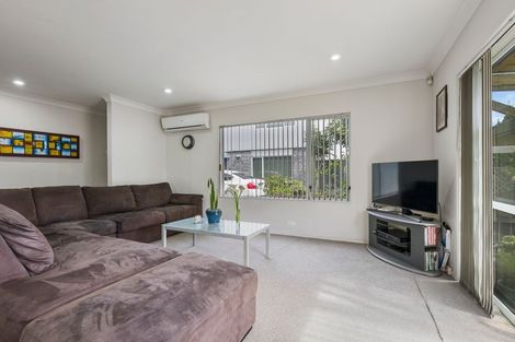 Photo of property in 30b Wellington Street, Pukekohe, 2120