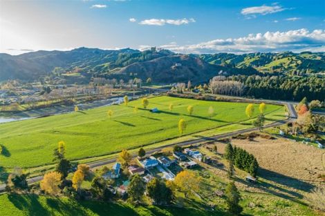Photo of property in 38 Racecourse Road, Manunui, Taumarunui, 3992