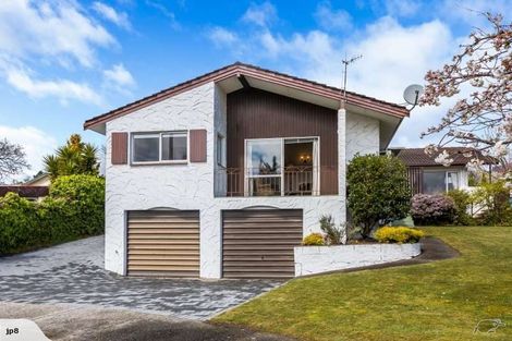 Photo of property in 2/15 Hilden Place, Hilltop, Taupo, 3330