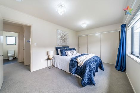 Photo of property in 14a Glen Road, Stokes Valley, Lower Hutt, 5019