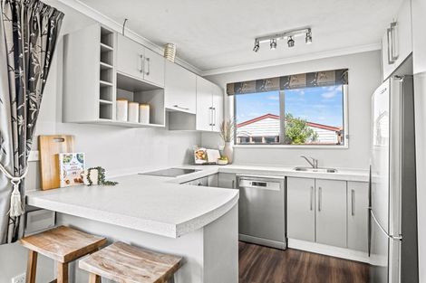 Photo of property in 8 Glenbyre Place, Bromley, Christchurch, 8062