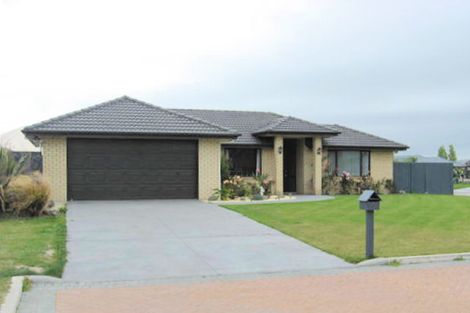 Photo of property in 6 Picasso Place, Rolleston, 7614