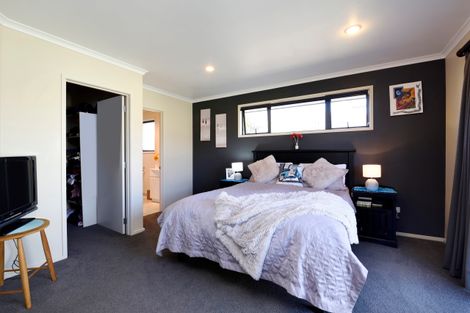 Photo of property in 35 Hollybush Drive, Brightwater, 7022