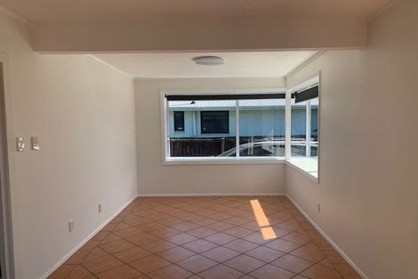 Photo of property in 61 Wingate Street, Redwood, Christchurch, 8051