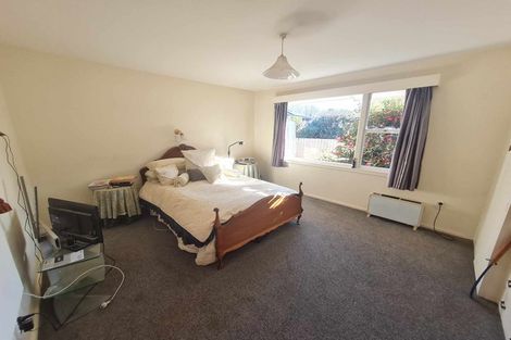 Photo of property in 6 Woodford Terrace, Ilam, Christchurch, 8053