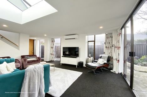 Photo of property in 74c Glandovey Road, Fendalton, Christchurch, 8052