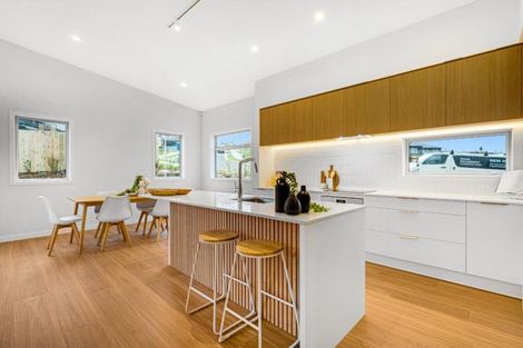 Photo of property in 37 Kia Kaha Drive, Snells Beach, 0920