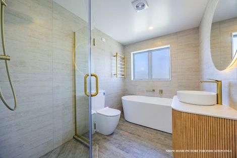 Photo of property in 77d Schoolside Road, Kumeu, 0810