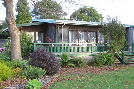 Photo of property in 21 Vida Place, Howick, Auckland, 2014