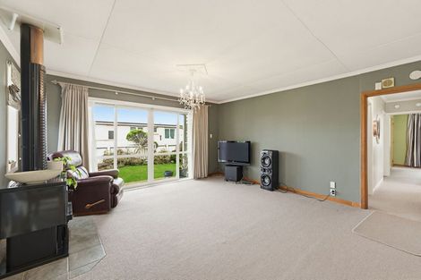 Photo of property in 17 Lawrence Street, East Gore, Gore, 9710