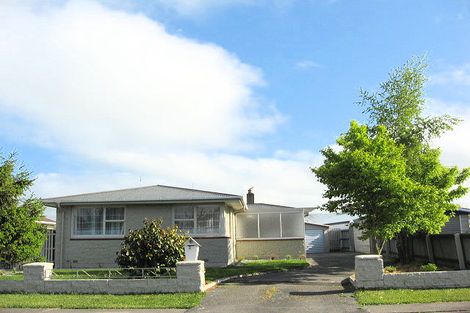 Photo of property in 5 Walker Place, Rangiora, 7400