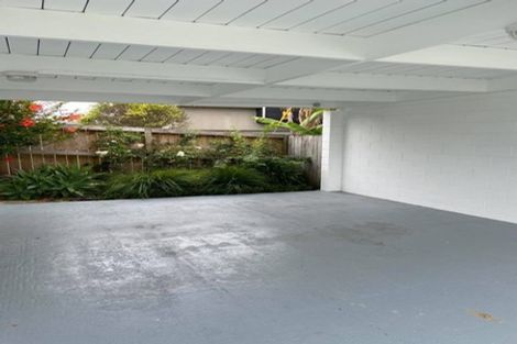 Photo of property in 3 Mirwill Road, Rothesay Bay, Auckland, 0630