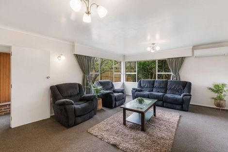 Photo of property in 328 Great South Road, Opaheke, Papakura, 2113