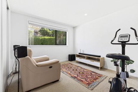 Photo of property in 50 Resolution Drive, Whitby, Porirua, 5024