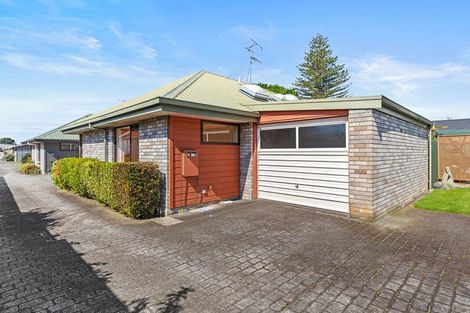 Photo of property in 2/14 Twelfth Avenue, Tauranga South, Tauranga, 3112