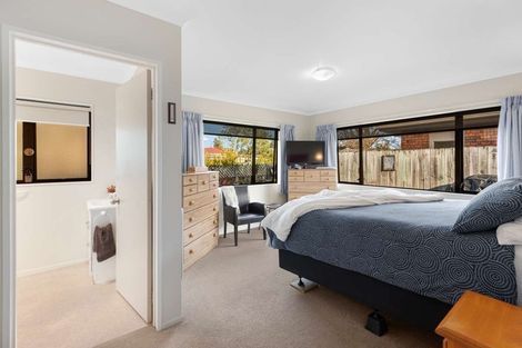 Photo of property in 3 Russell Street, Marton, 4710