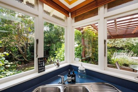 Photo of property in 41 Batt Street, West End, Palmerston North, 4410