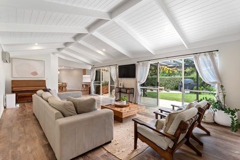 Photo of property in 35 Cloverfields Drive, Waimauku, 0812