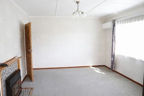 Photo of property in 93 Swiss Avenue, Gonville, Whanganui, 4501