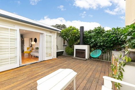 Photo of property in 83 Miramar Avenue, Miramar, Wellington, 6022