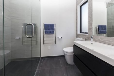 Photo of property in 155 Ilam Road, Ilam, Christchurch, 8041