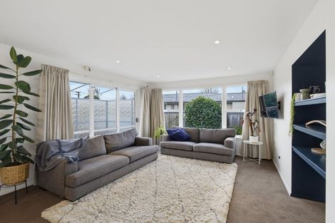 Photo of property in 16 Colesbury Street, Bishopdale, Christchurch, 8053