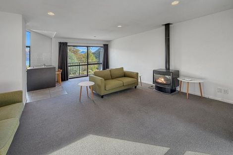 Photo of property in Arno Apartment, 10/8 Mckerrow Place, Sunshine Bay, Queenstown, 9300