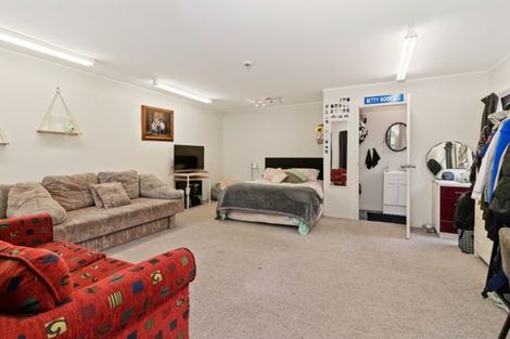 Photo of property in 42 Petrie Street, Pomare, Rotorua, 3015