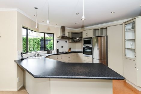 Photo of property in 6 Milbrook Place, Chartwell, Hamilton, 3210