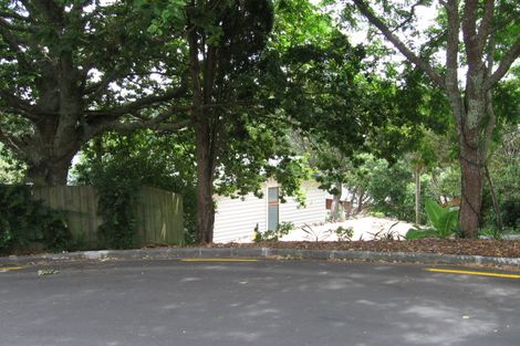 Photo of property in 44 Tizard Road, Birkenhead, Auckland, 0626