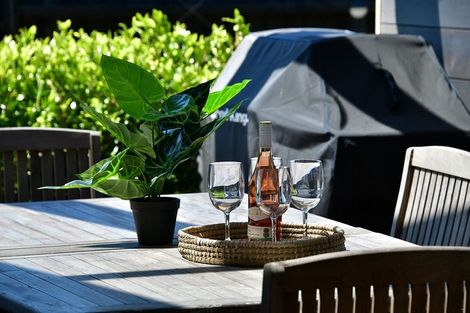 Photo of property in 240 Hillcrest Road, Wainui, 0931