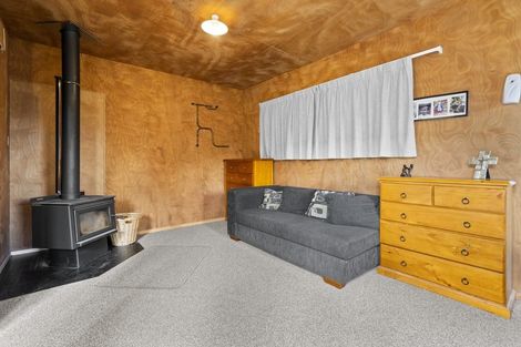 Photo of property in 268 Thornton Road, Cambridge, 3496