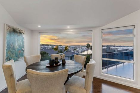 Photo of property in 39 Argo Drive, Half Moon Bay, Auckland, 2012