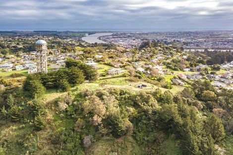 Photo of property in 21 Bastia Avenue, Bastia Hill, Wanganui, 4500