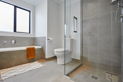 Photo of property in 4 Akau Lane, Wainui, 0992