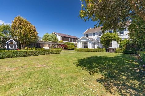 Photo of property in 10 Weka Street, Fendalton, Christchurch, 8041