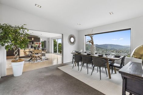 Photo of property in 24 Mewburn Rise, Karori, Wellington, 6012