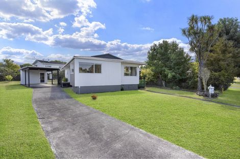 Photo of property in 6 Mannering Place, Hillcrest, Auckland, 0627