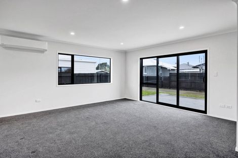 Photo of property in 30a Hunter Street, Hawera, 4610