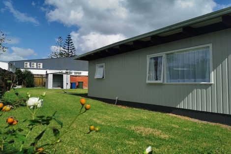 Photo of property in 3/39 Rathgar Road, Henderson, Auckland, 0610