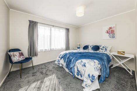 Photo of property in 3/136 Shifnal Drive, Randwick Park, Auckland, 2105